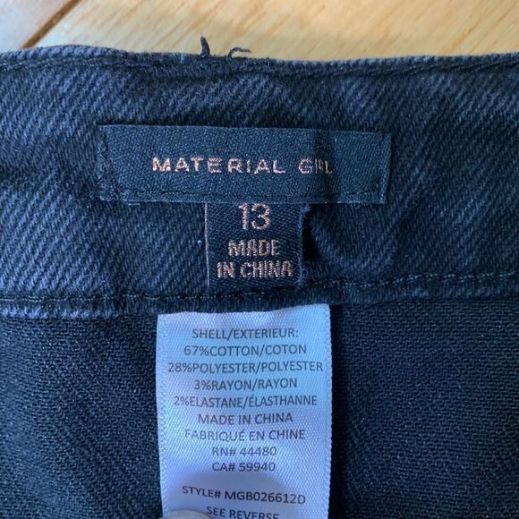 Material Girl black jean cutoff shorts patriotic w stars distressed size 13 - Picture 2 of 7